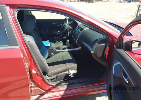 2015 Nissan Altima 2.5 Sv из США, поврежденный, VIN 1N4AL3AP7FC116964